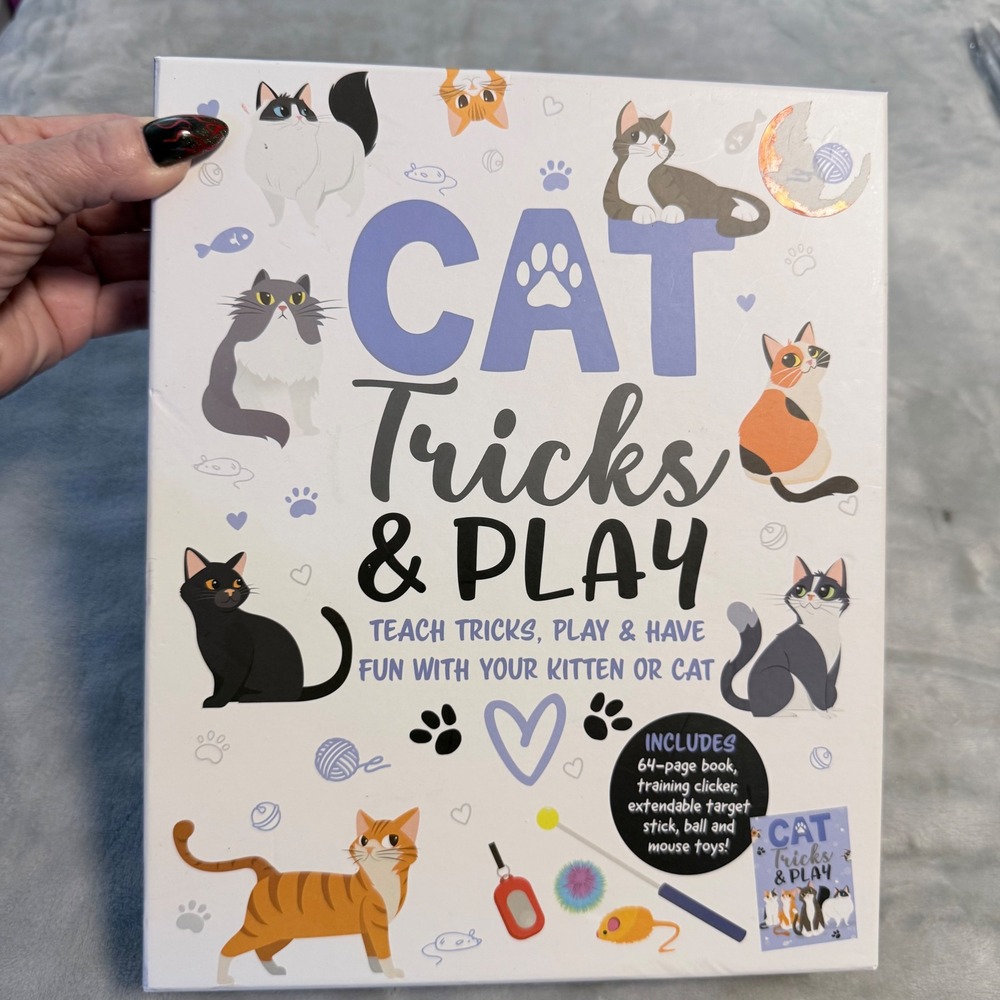Hinkler Cat Tricks & Play Kit New Sealed Clicker Target Stick Cat Toys Book